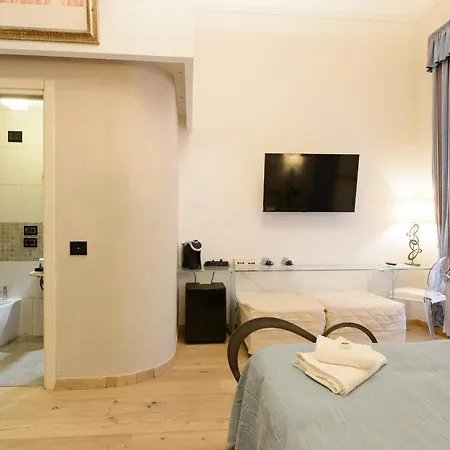 Luxury Ripetta 2 Гостевой дом Рим