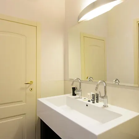 Luxury Ripetta 2