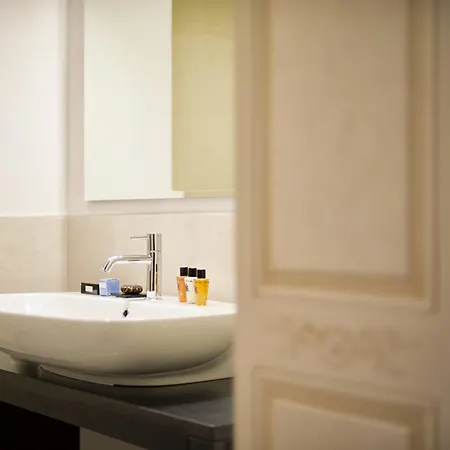Luxury Ripetta 2 Πανσιόν